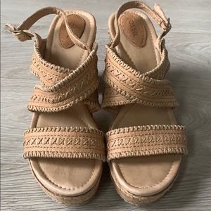 Fossil block heel sandal